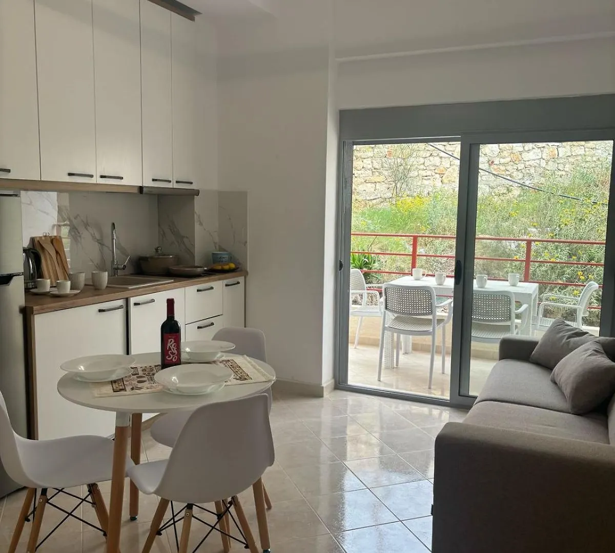 Bubo Apartment Sarandë