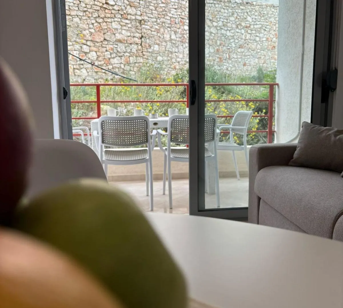 Bubo Apartment Sarandë アルバニア
