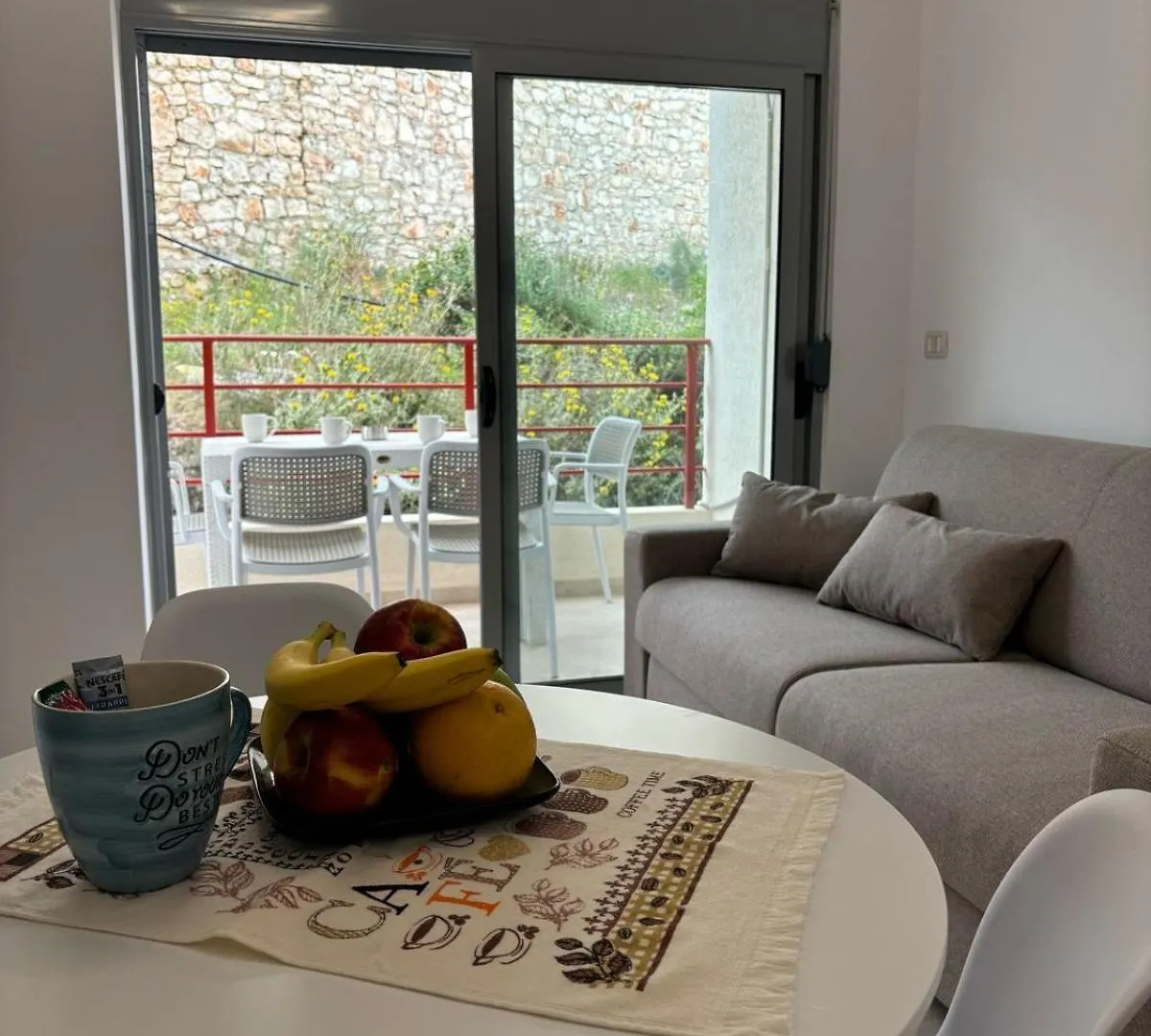 Bubo Apartment Sarandë 0*,  アルバニア